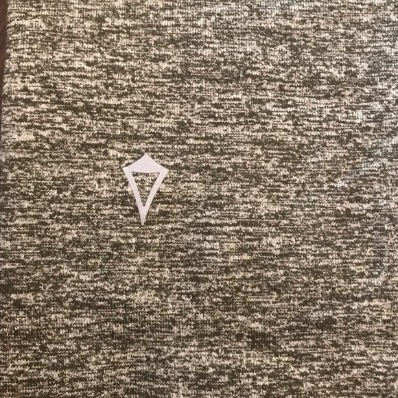 Size 10 ivivva leggings - Picture 3 of 4